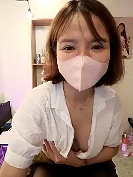 [16 Dec 10:03] Private Show - vídeo de Emma_Linh modelo de câmara