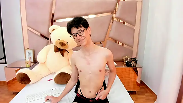 Gaping 4 u! - video by AustinFluf cam model