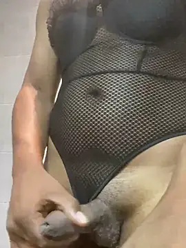 Sexy boy - video by brulant3400 cam model