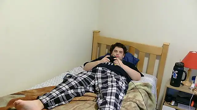 [1 Nov 12:27] Spy Show – видео вебкам-модели Breyyyyyyyy