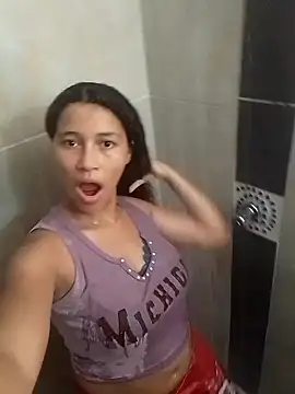 Shou en ducha - video by Kity_doll cam model