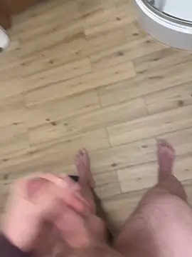 Cum shot in my neighbor's toilet🔥🔥🔥 - cumshot_foryou主播的视频