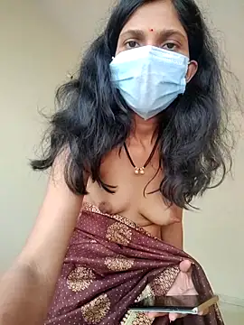 [18 Dec 15:10] Private Show - Shivani2002主播的视频