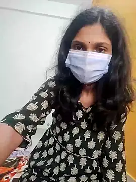 [19 Dec 23:12] Private Show - video di Shivani2002 modella di cam