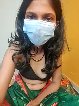 [25 Dec 07:08] Spy Show - video di Shivani2002 modella di cam