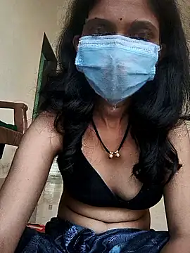 [30 Dec 14:55] Private Show - video di Shivani2002 modella di cam