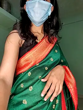 [16 Feb 22:21] Private Show - Shivani2002主播的视频