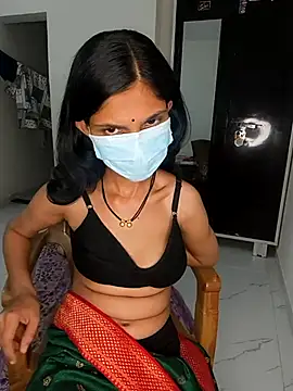 [22 Apr 23:01] Private Show - Shivani2002主播的视频