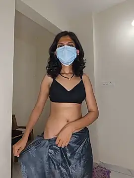 [13 Jun 22:43] Private Show - Shivani2002主播的视频