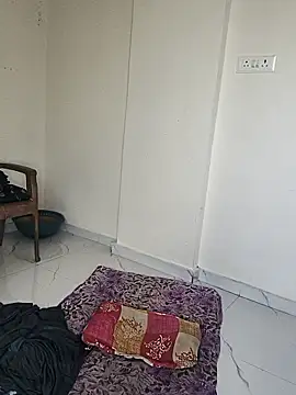 [15 Jun 16:38] Private Show - Shivani2002主播的视频