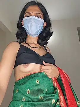 [16 Jul 21:47] Private Show - Shivani2002主播的视频