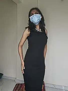 [27 Jul 15:28] Private Show - Shivani2002主播的视频