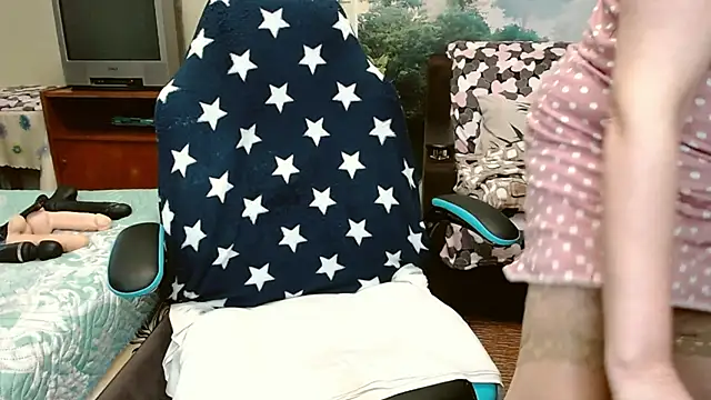 Cool Two orgasms and a squirt - video by MermaidCurves cam model