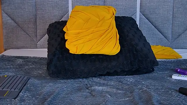 [15 Aug 13:11] Private Show – video od webkamerové modelky Kimberlymav