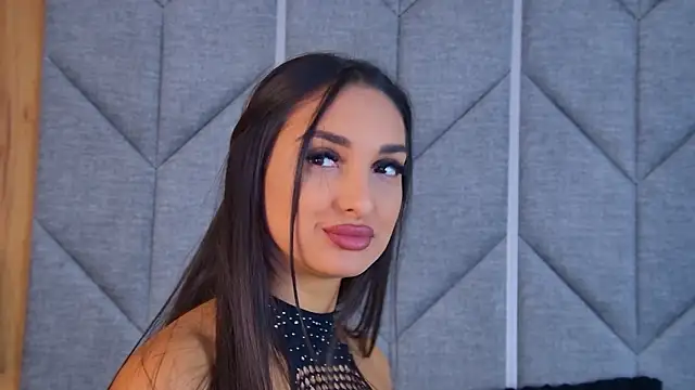 [25 Aug 07:55] Private Show – video od webkamerové modelky Kimberlymav