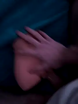 Playing With My sexdoll - vídeo de lemon_cook modelo de câmara