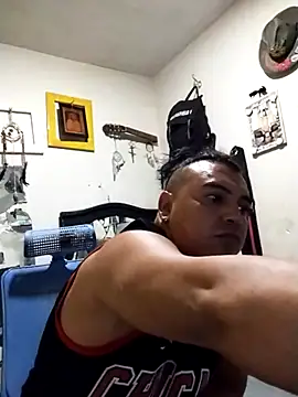 [9 Sep 22:24] Public Show - vídeo de la modelo de cam Juancarlosbautistaaguilar