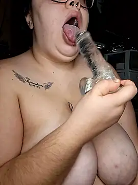 Sloppy toppy 🤤 - video by GoddessDess cam model