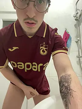 [24 Feb 21:09] Public Show - video by TurkYasura cam model