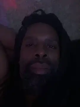 [31 Aug 07:51] Public Show - video by KingBraheem cam model