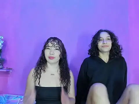 vanesa and sofia😈🔥✨ - video by TeensNews18 cam model