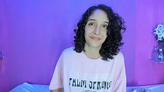 masturbation and cum vanesa - video by TeensNews18 cam model