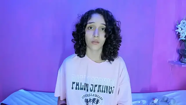 ahegao vanesa - video by TeensNews18 cam model