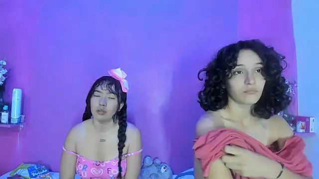 fuck girls - TeensNews18 adlı kamera modelinin videosu