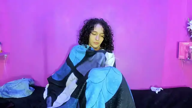 fuck to pussy - video by TeensNews18 cam model