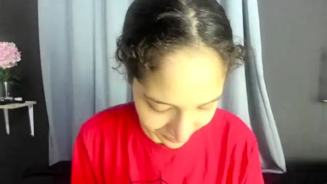 bb - video by TeensNews18 cam model