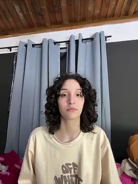[25 Apr 00:03] Private Show - video av TeensNews18 cam model