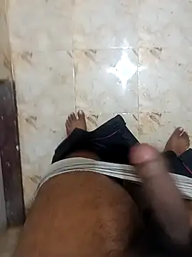 [21 Sep 08:59] Public Show - clip cu Jetengine model videochat