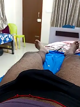 [17 Nov 23:07] Public Show - clip cu Jetengine model videochat