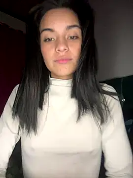 dirty and yellow liquids - blinkiii_ 캠 모델의 동영상