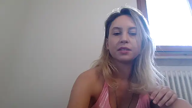 [29 Sep 16:44] Private Show - video oleh model kamera L_Sofia