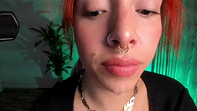 Oh, honey i want ur spit on my fucking face 🔥 - video by bri_von_dhara__ cam model