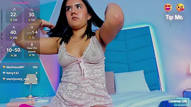 My pussy in the foreground - video by mara_winters_ cam model