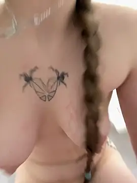 🎈stranger to fingering my pussy in men's toilet🎈 - part of ticket show－カメラキャストのFroggyAnnaの動画