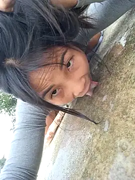 Licking the water that sprayed onto the floor. - video by hello_mie cam model