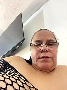 [25 Aug 20:38] Public Show - video oleh latinamaster kamera model