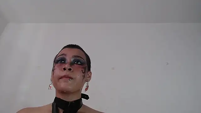 DEEPTROAT AND CREAMY SHOW - video by Cherry_vald cam model