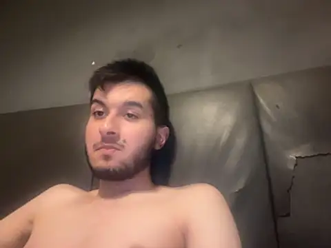 [10 Mar 18:10] Public Show - video by Mrbullied cam model