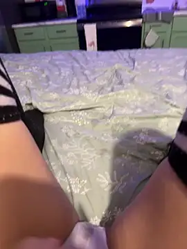 [22 Aug 10:44] Private Show - video by littiekitty cam model