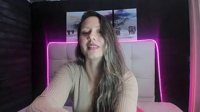 PUSSY WET - video by Carrie_hall cam model