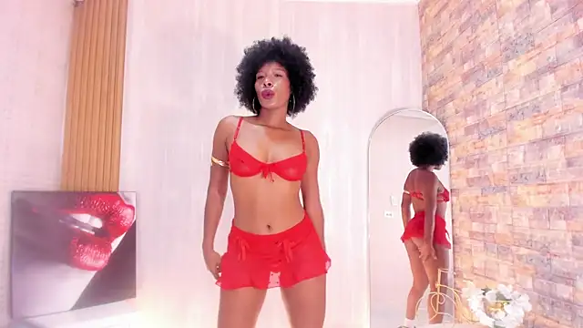 Happy dance, hot monday today ! - video của người mẫu cam CardyKambell1