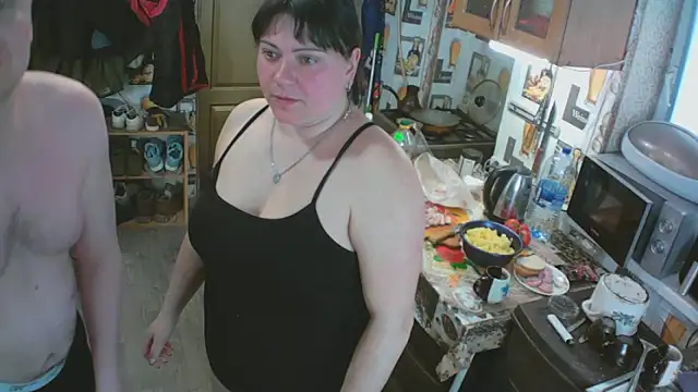 The guy fucks me in the kitchen and fills my pussy with sperm.