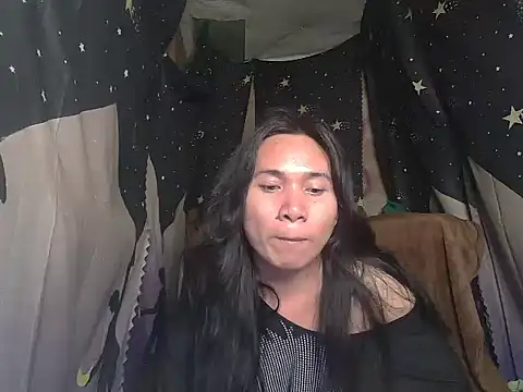 [19 Sep 23:37] Public Show - video av Reynalda26 cam model