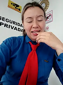 I put on pantyhose and fishnet stockings and got very excited and masturbated until I came 2💦🥵💋 - video by Hannah-colx cam model