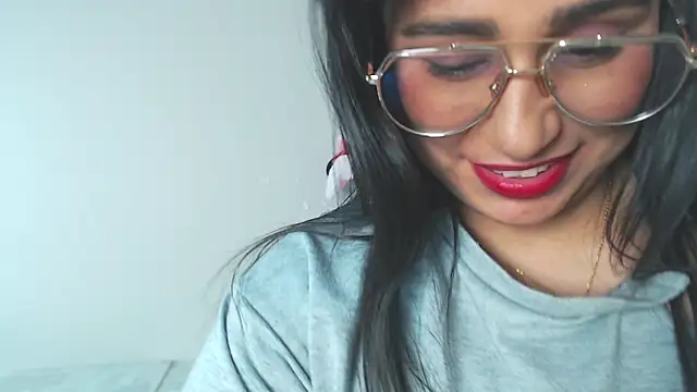 fuck pussy - video by _adahara_queen cam model
