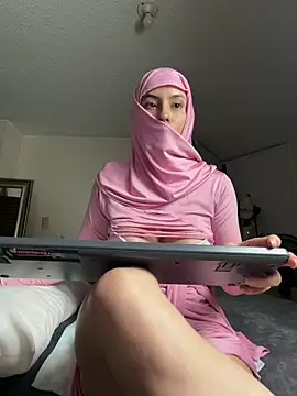 show naked, feet , finger ass , big ass , cute arab – video od webkamerové modelky azzahara-
